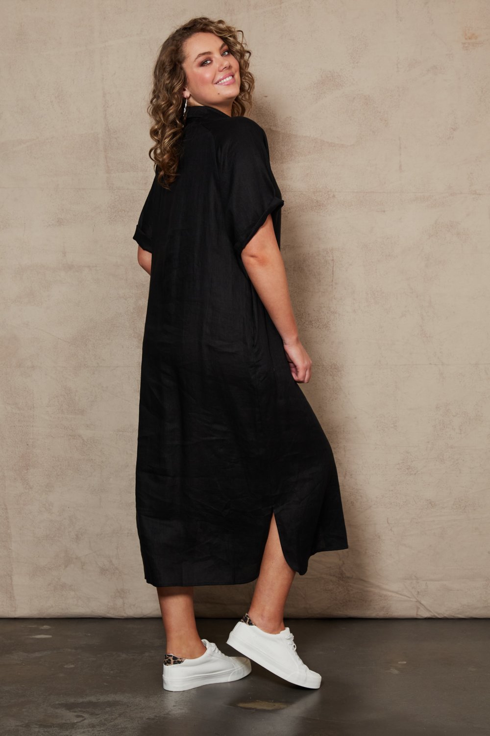 ebive-studio-shirt-dress-ebony 2