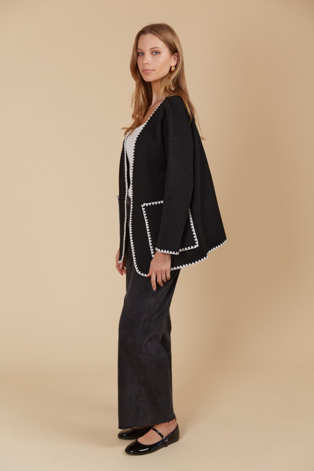 isle-mine-athena-cardigan-onyx 2