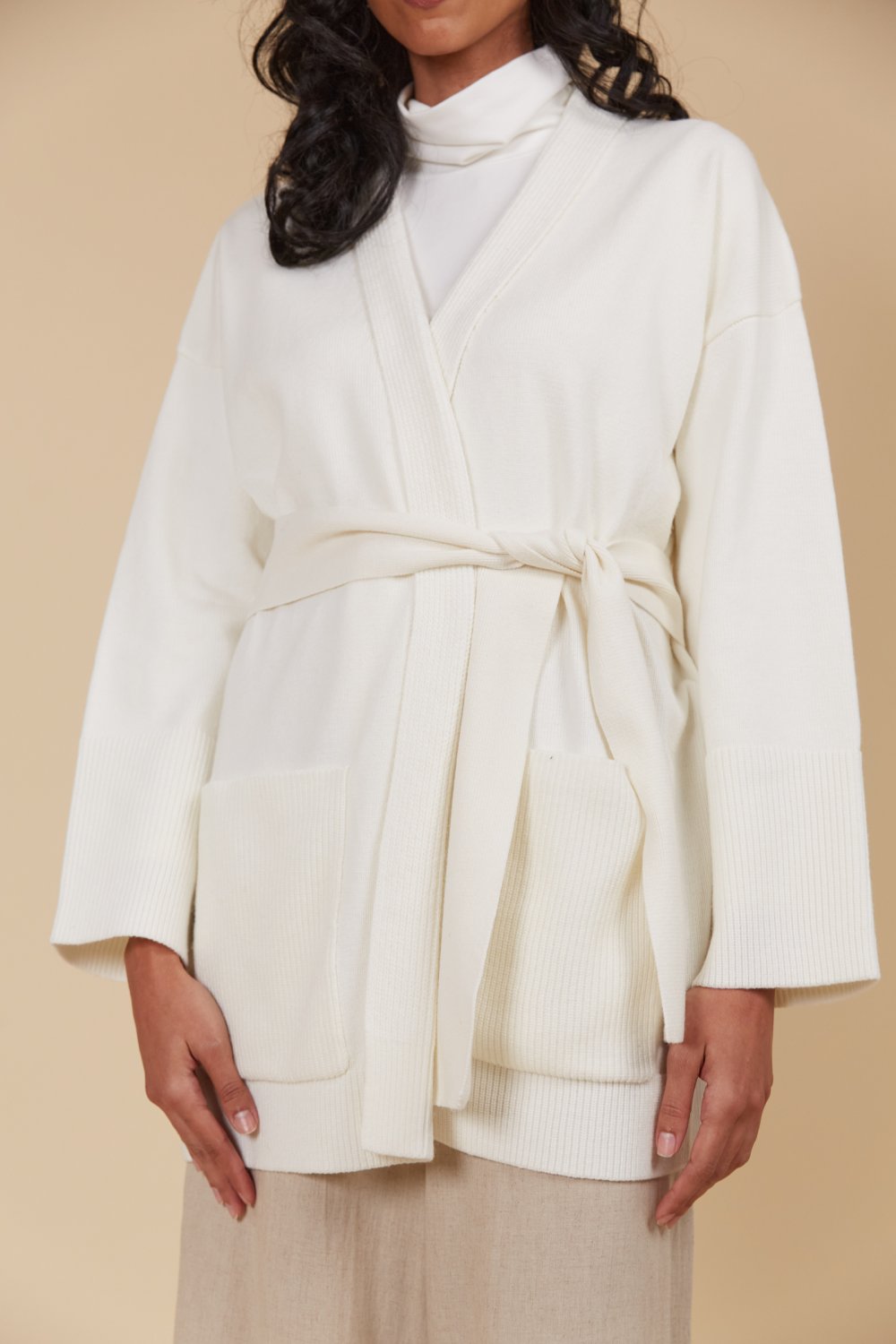isle-mine-selene-cardigan-ivory 5