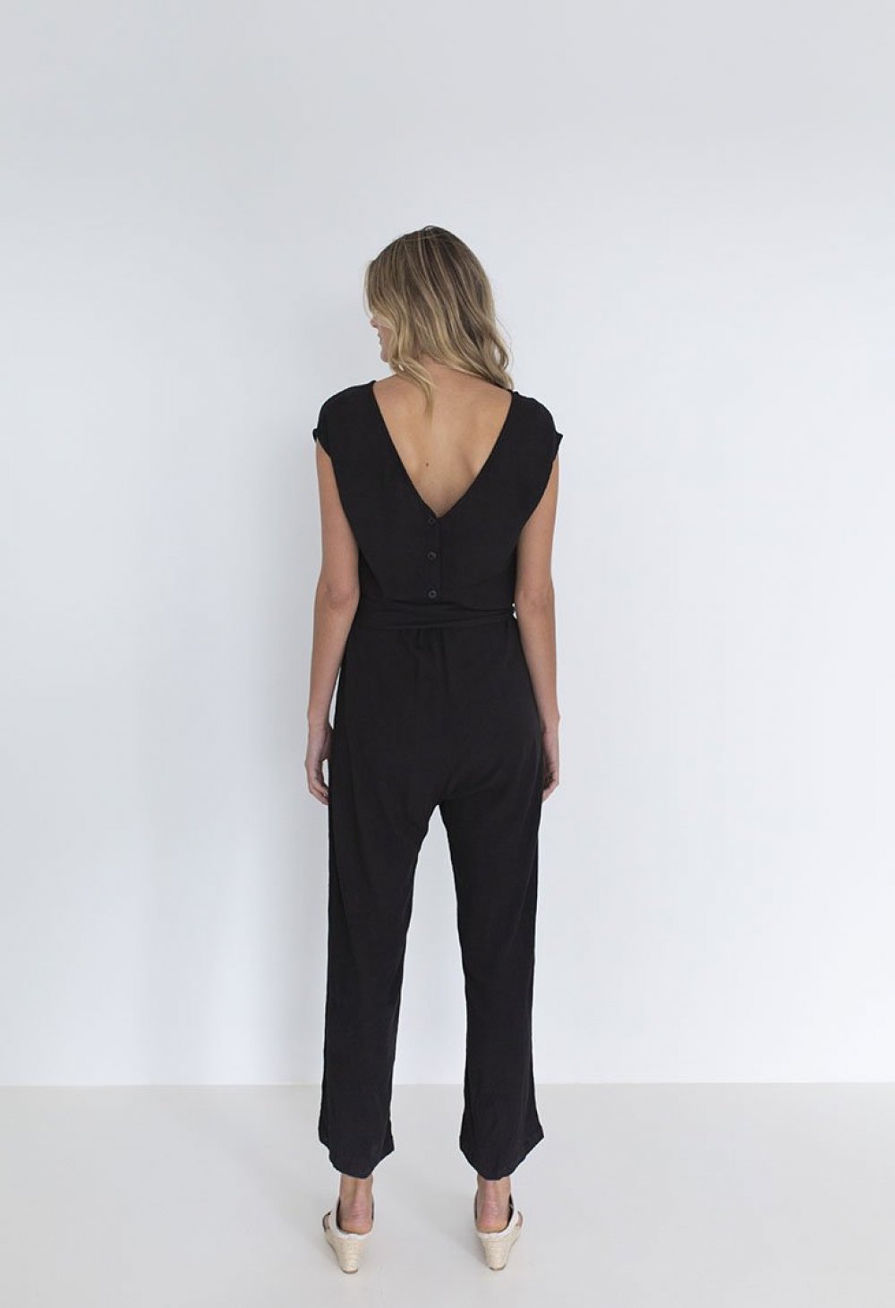 Buy Humidity Capri Jumpsuit - Black | Sachi Boutique | Shop Online