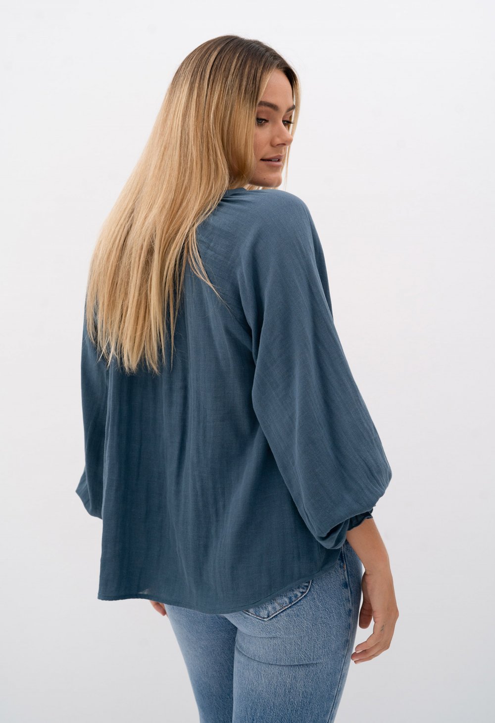 humidity-chi-chi-blouse-steel-blue 2