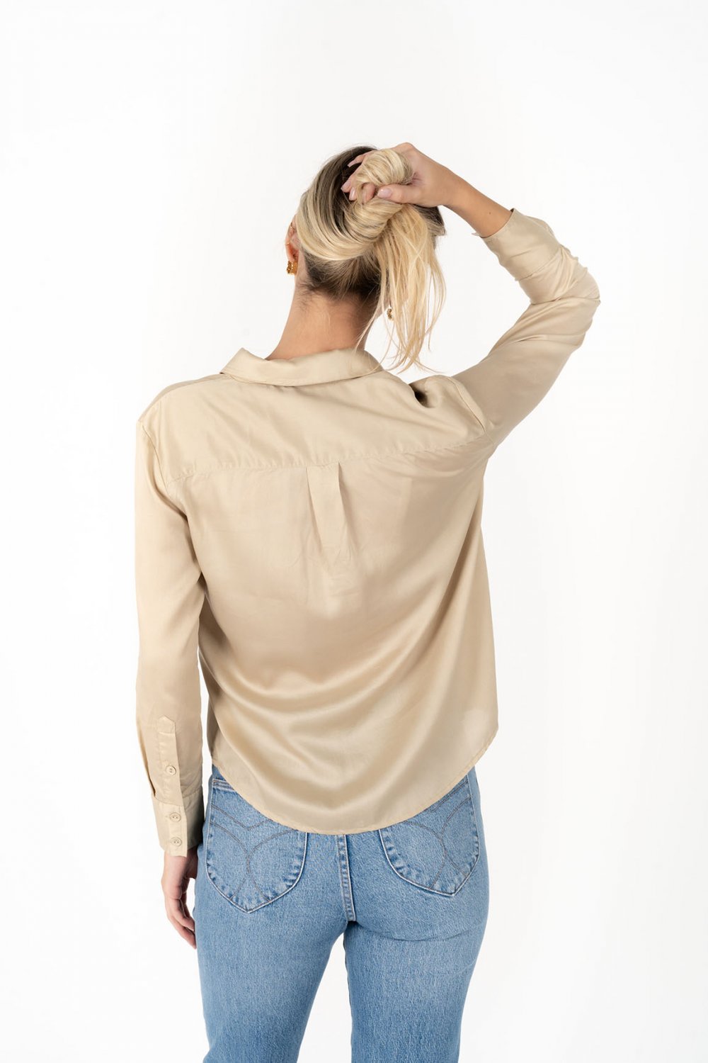 humidity-classic-shirt-oyster 3