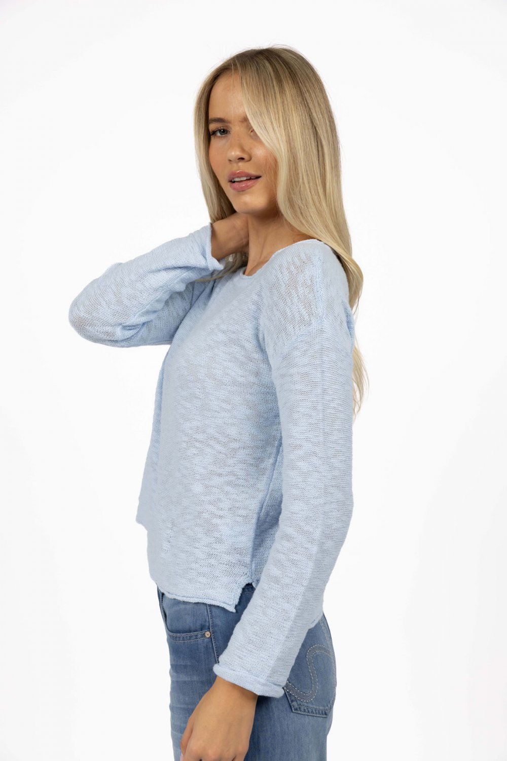 humidity-sofia-sweater-powder-blue 3