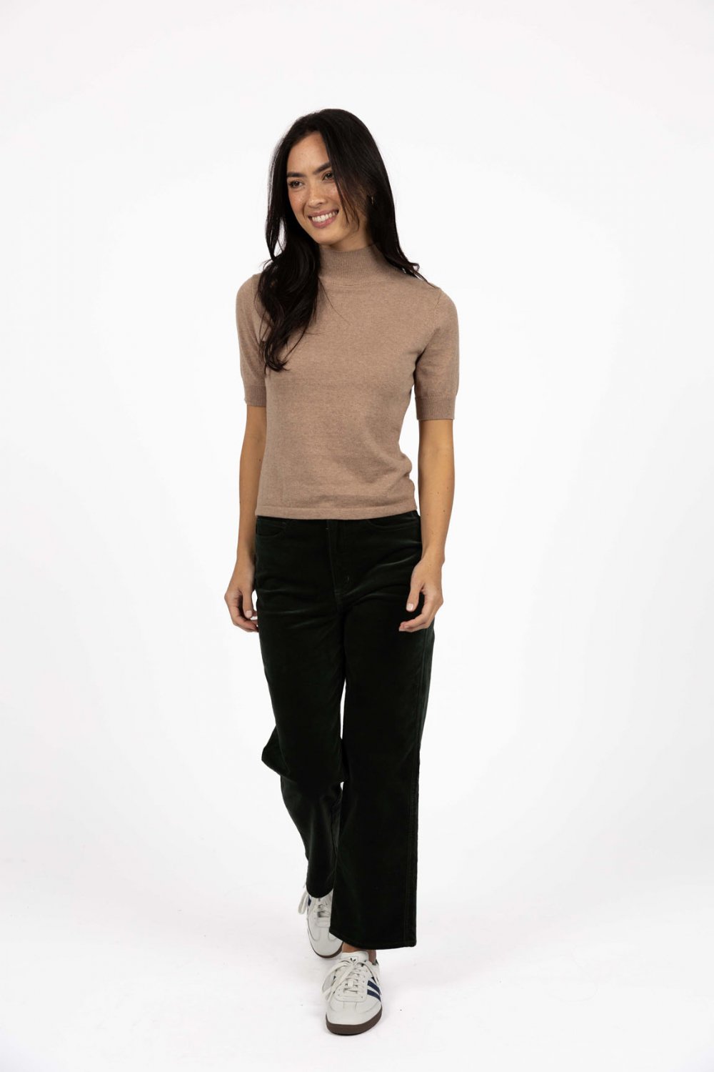 humidity-vera-top-hazelnut 3