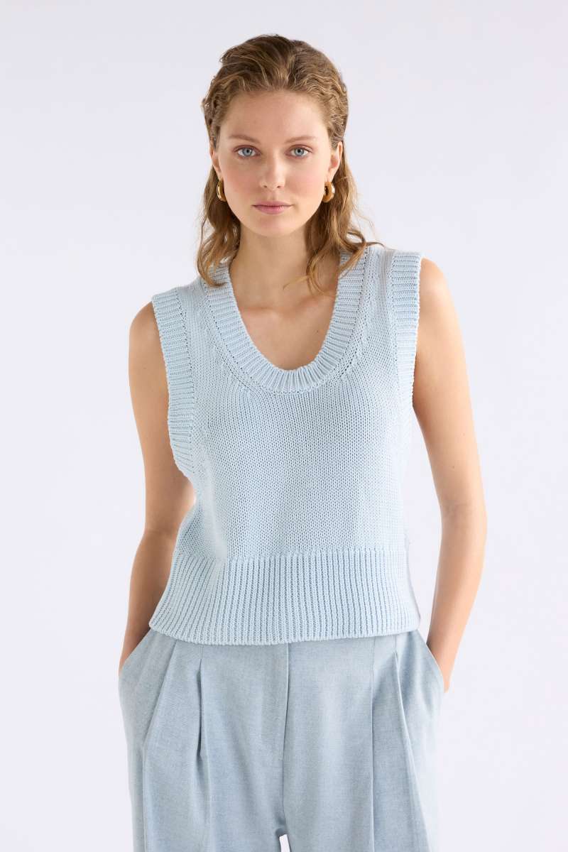 View Elk Mikkel Vest - Pearl Blue