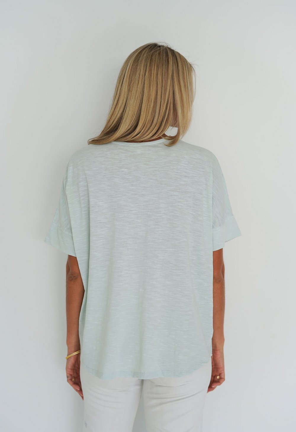 humidity-dippy-tee-mint 2