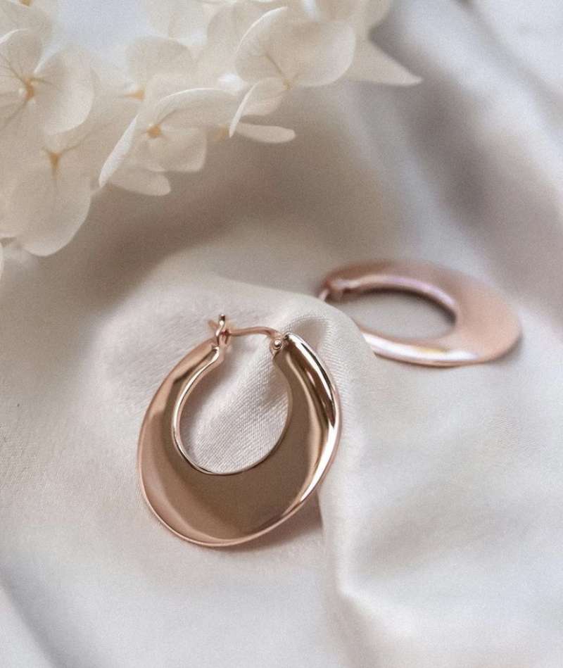 View Petals Flat Hoop Earrings - Rose Gold